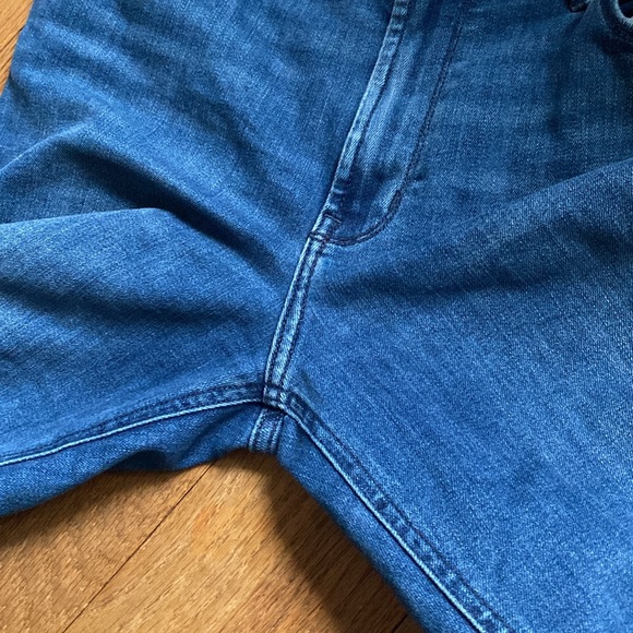 2-day SALE | Old Navy High Rise Straight, Women's 12, Stretchy; Soft, Blue - Picture 3 of 5